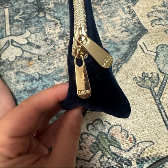 Dior Velvet Midnight Blue Clutch / Cosmetic Bag - Picture 4 of 6